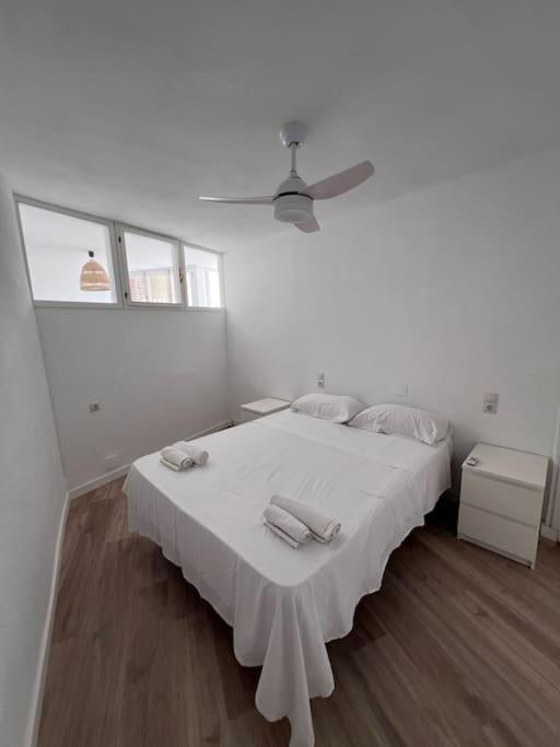 Piso Torres Apartman Torremolinos Kültér fotó